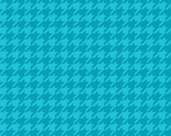 Houndstooth Aqua Flannel Yarn Dyed Studio E Fabric