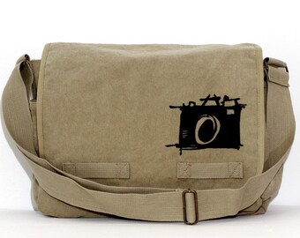 Messenger Bag: Sketch Camera - Large Bag for Men & Women