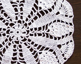 White Crochet Vintage Doily Lace doily centerpiece