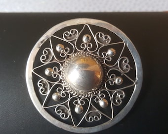 Vintage 900 silver brooch. Made in Mexico