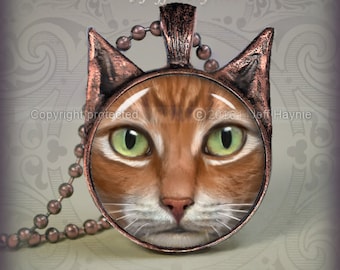 OW13 Orange Tabby Cat Pendant