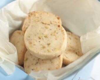 Two Dozen Melt-in-Your-Mouth Shortbread Cookies