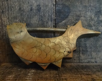 Vintage Chinese Brass Decorative Clasp Link Lock circa 1920-30's / English Shop