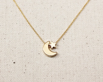 Gold Star Moon Necklace / Gold Moon Star Necklace / Gold Moon Necklace / Gold Star Necklace / Gold Layering Necklace