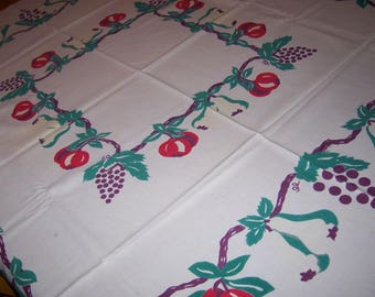 Vintage fruit tablecloth for sewing or use