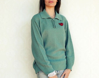 Vintage pullover/sweater, medium to large - Grey Green . . . . . . . "Like" our fb page for 10% discount