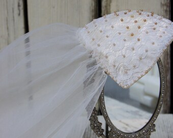 Wedding Veil Fascinator hat. Wedding veil cap.Lace Beaded vintage wedding veil hat. Vintage wedding hat. Vintage wedding veil