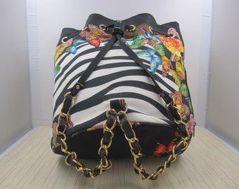 Floral and butterfly bucket bag with drawstring strap