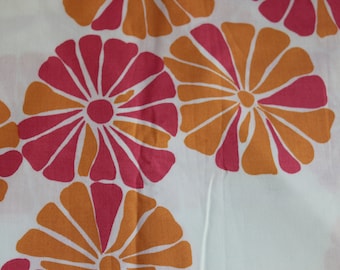 Valori Wells Fabric for FreeSpirit/Wesminster - VW20 - Delhi "Flora" - OOP - Price is for a 2-Yard Piece