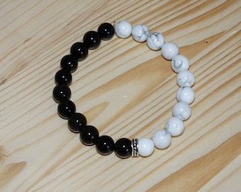 black and white howlite and Obsidian gemstone bracelet