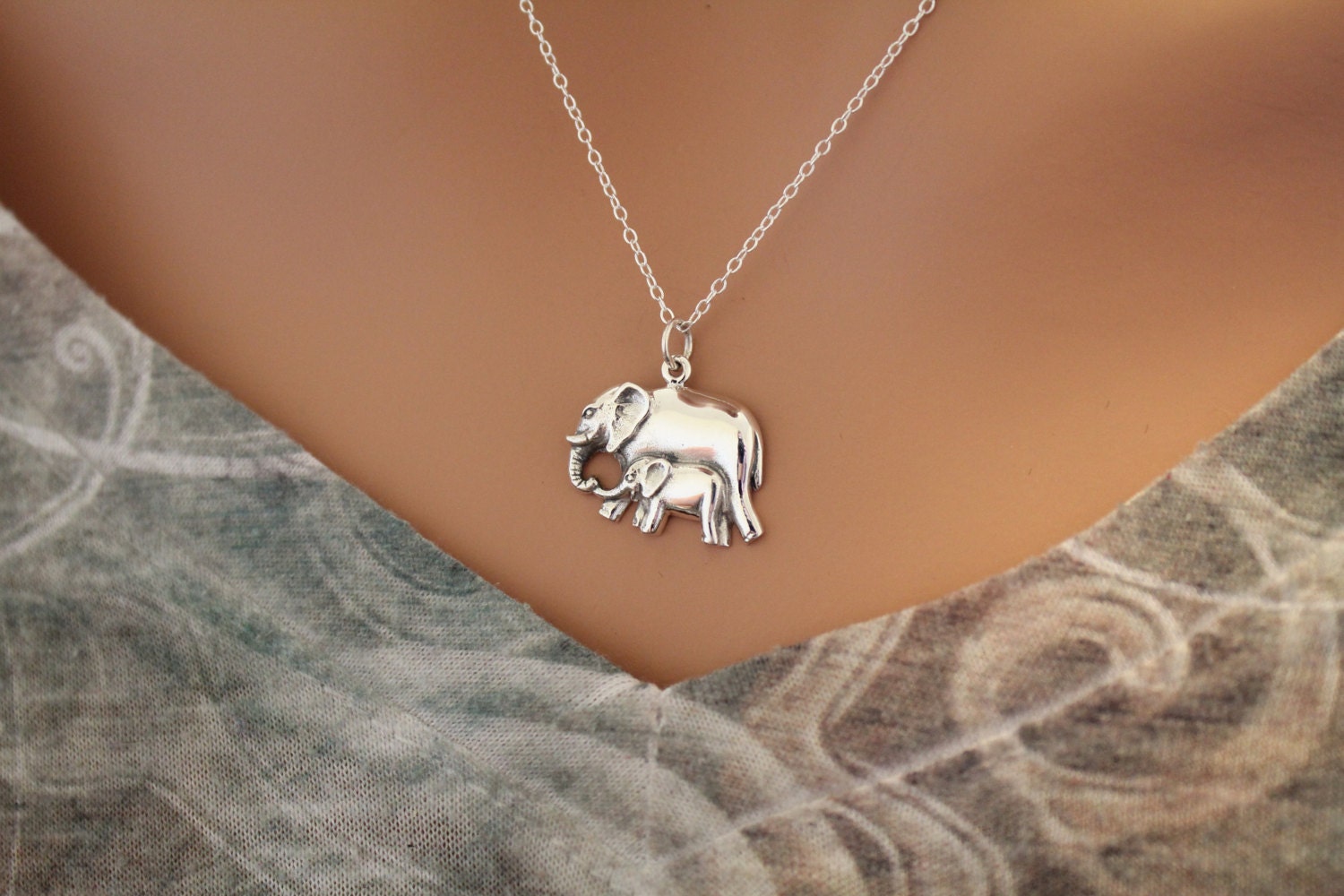 Sterling Silver Mom and Baby Elephant Pendant Necklace Mama