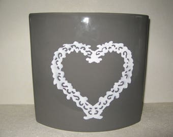 Free shipping! Gray vase white heart