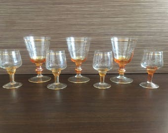 Vintage drinking glasses - Set of 7 Sherry Glasses - Colored glasses - beautiful glasses - Champagne glasses