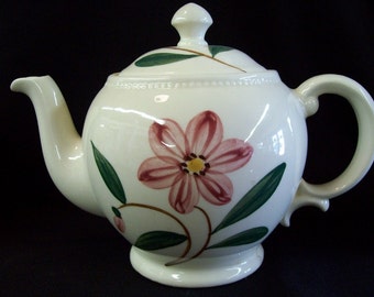 Vintage Shawnee Pottery Teapot