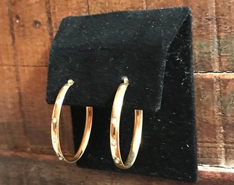 14k yellow gold oval hoop earrings