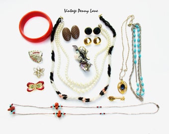 Mixed Various Vintage Costume Jewelry / Jewellery, Destash Lot