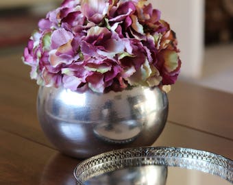 Purple hydrangea centrepiece