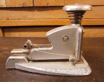 Velos Art Deco Desk Stapler - Vintage