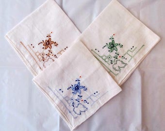 Vintage HANDKERCHIEFS _ Lot of 3 Embroidered HANKIES _ Early to mid 50s _ Colorful Flowers _ Very Good Condition VGC