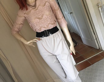 Vintage 1950s Style Pale Beige Knit Capri Pants High Waisted Size S/M US 6/8 Stretchy Knit Fabulous