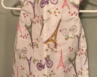 Reversible Infant Smock Bib