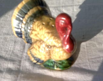 Vintage turkey salt pepper shaker Japan Napco ware