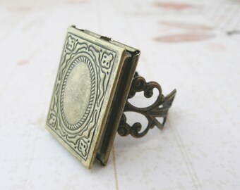 book locket poison ring No. R4