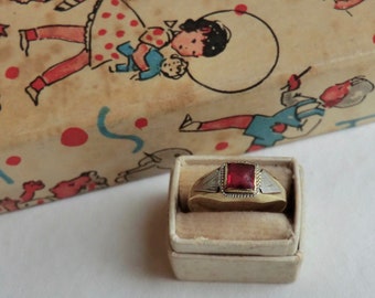Art Deco 10K Gold Child's Ring Size 3 3/4 Pinky Midi Ring Two Tone Gold Red Stone