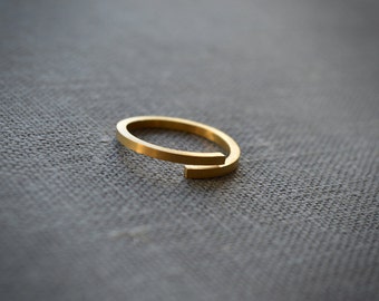squared thread ring. 18k gold filled