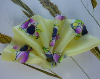 SMALL YELLOW TRANSLUCENT RANGE...