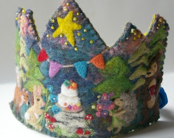 Woodland Birthday Crown: Custom Made Wool Crown for Dressup and Birthday Celebrations (Waldorf Tradition)