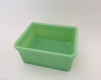 Vintage McKee Glass Company Jadite / Jadeite / Jade-ite Refrigerator Dish
