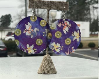 Floral Capiz Shell Earrings