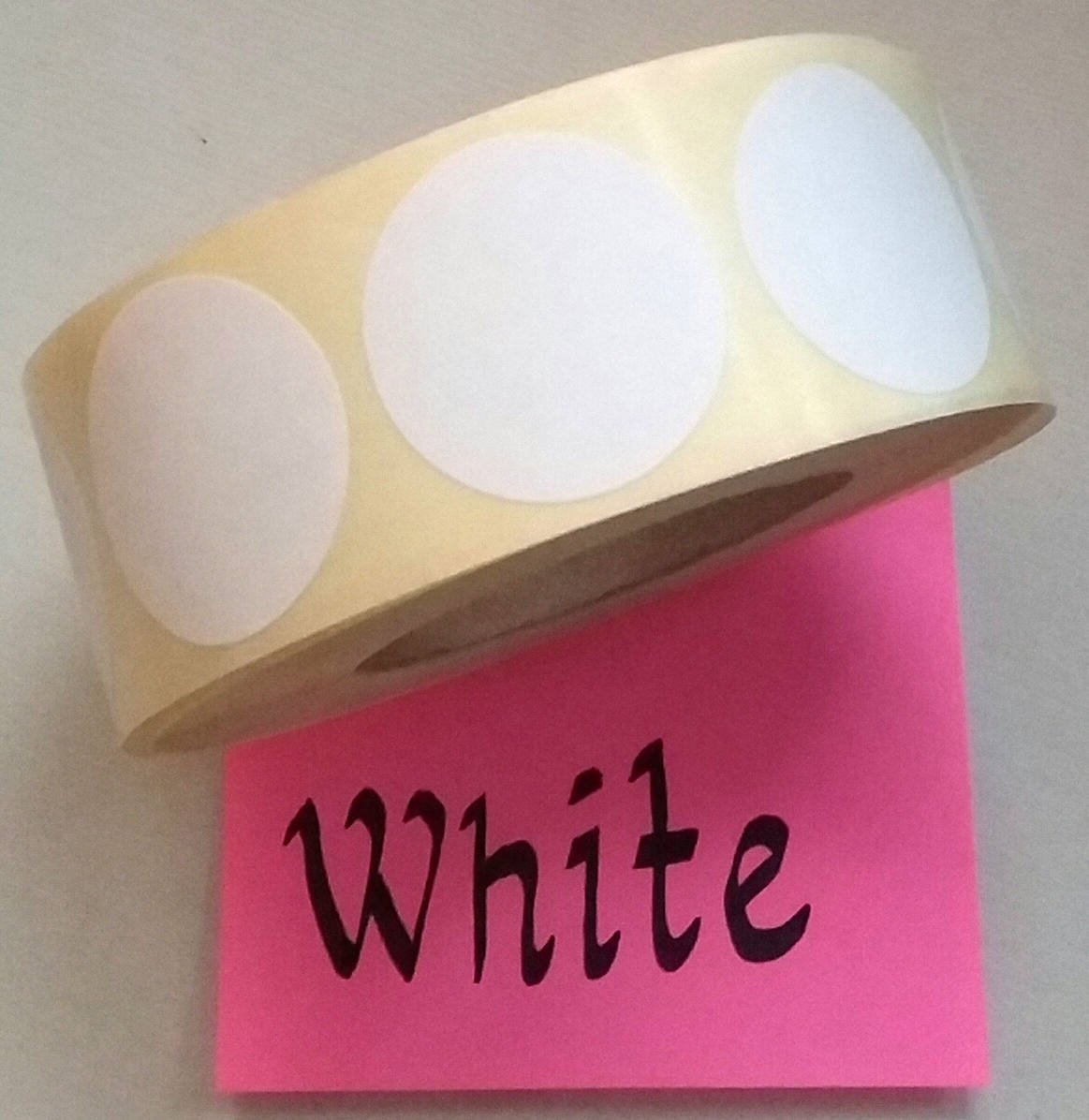 Round stickers white set of 25 3 cm 1.18 envelop