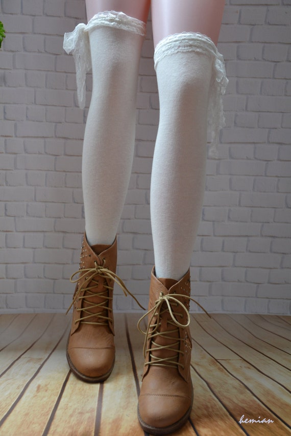 white lace knee high stockings
