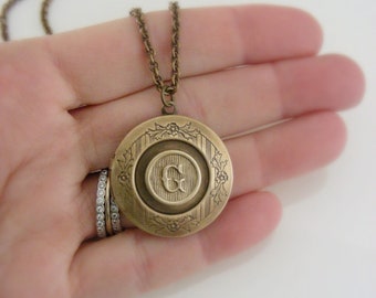 Vintage Locket Necklace - Initial G - Letter G - Initial Necklace - Personalized Necklace - ALL LETTERS - Personalized Jewelry