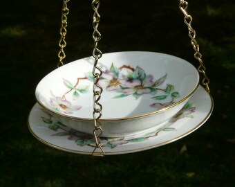Bowl and Plate Bird Feeder, Dogwood