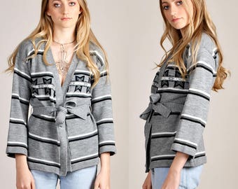 vintage 1970's belted knit cardigan H7