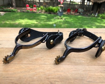 Vintage Boot Spurs Horse Spurs Cowboy Cowgirl Spurs Riding Spurs Etched Metal Leather Spurs Farmhouse Ranch Country Western Mancave Decor