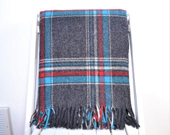 Vintage Amana Wool Blanket / Grey Blue Red and White Plaid Wool Blanket // 100% Wool / Stadium Blanket