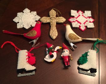 Lot of 9 Vintage Christmas Tree Ornaments Some Handmade