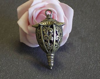 Charm pendant Lantern 3D bronze 46 x 26 mm BRB174