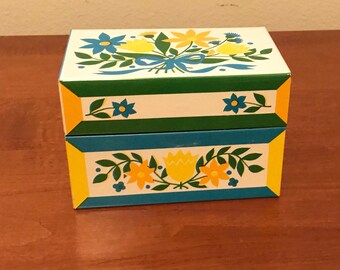 Vintage Metal Recipe Box - Floral Pattern