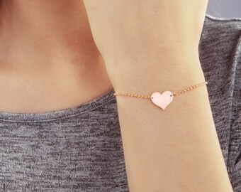 Initial heart bracelet, Valentine's Day Gift, heart bracelet, engraved bracelet, Personalized Bracelet, Mother's Bracelet