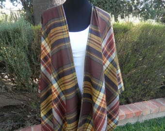 Poncho, Boho Poncho, Women Poncho, Plaid Poncho, Women Wrap, Shawl, Boho Chic Poncho, Ponchos, Cape---Plaid Poncho