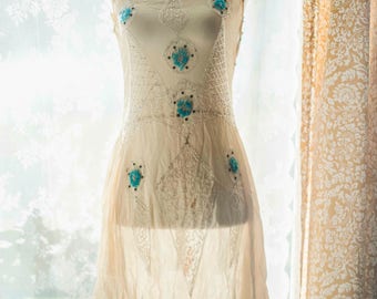 Vintage 1920s Flapper || Blue & White Beading || Vintage Silk Dress