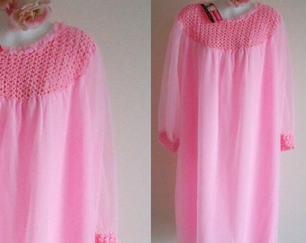 Vintage Nightgown, Vintage Nightgowns, 1960s Nightgown, 1960s Canadian Maid, Pink Long Sleeved Nightgown, Chiffon Nightgown