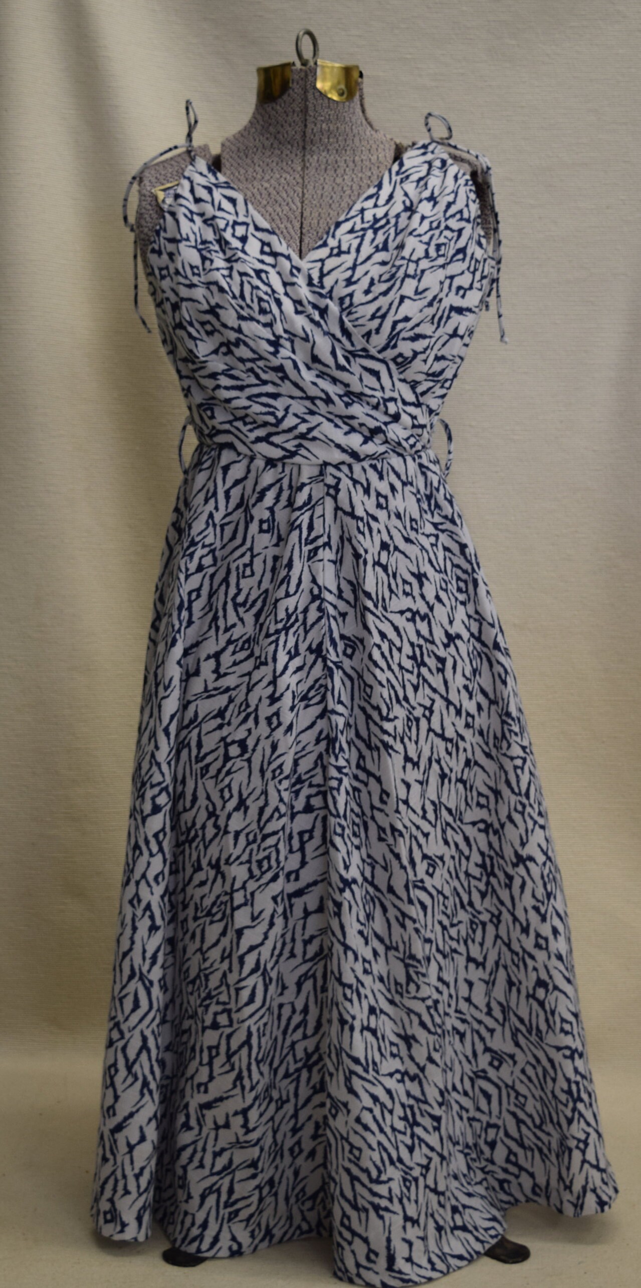 spaghetti strap sun dresses