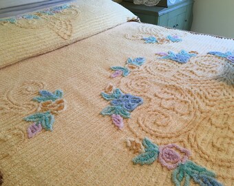 Vintage Chenille Bedspread - Bright Golden Yellow - Full or Queen Coverlet - Blanket