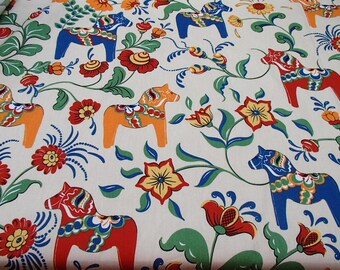 Scandinavian Swedish Dala Horses & Flowers on Ecru Fabric